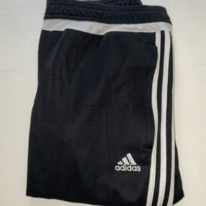 Adidas Woman’s Climate-cool pants